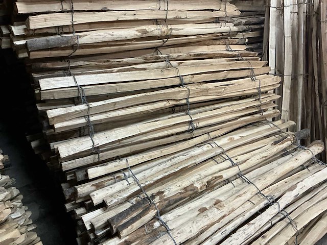 Kastanje schapenhekwerk 120cm hoog - 10 meter lengte per rol - 12 stuks - afbeelding 3 van  5