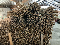 Kastanje schapenhekwerk 180cm hoog - 5 meter lengte per rol - 20 stuks - afbeelding 3 van  5