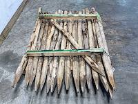 Kastanjehouten paal gepunt ø6/8 x 160 cm (65x) - afbeelding 2 van  5