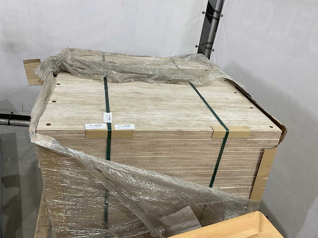 Kastdeuren en planken - afbeelding 7 van  8