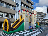 Kasteel met hangbrug - afbeelding 1 van  8