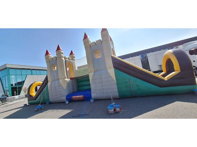 Kasteel met hangbrug - afbeelding 4 van  8