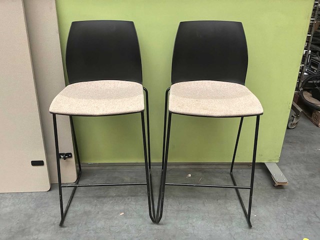 Kastel / bralco hoge stoel en bureau afscheiding - afbeelding 2 van  7