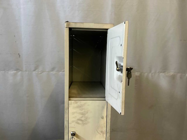 Kasten (3x) - afbeelding 7 van  7