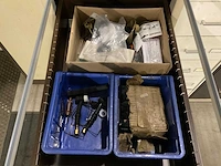 Kasten met inhoud (5x) - afbeelding 14 van  20