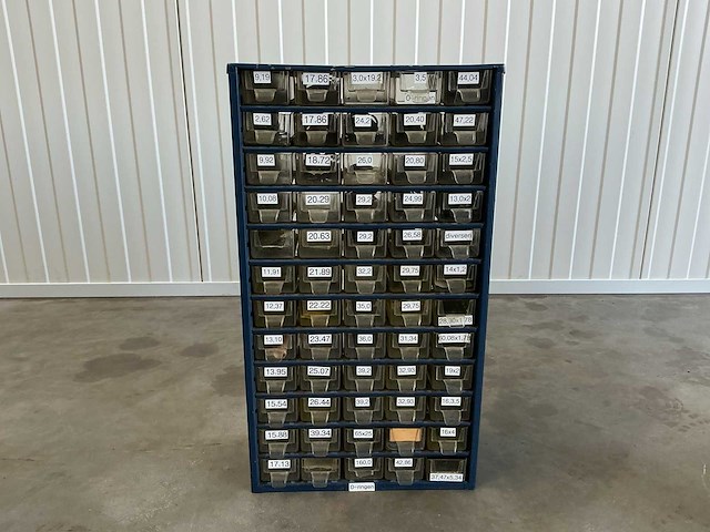 Kasten met inhoud(3x) - afbeelding 2 van  4