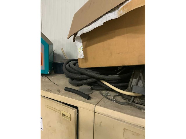 Kasten met inhoud - afbeelding 16 van  24