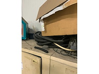 Kasten met inhoud - afbeelding 16 van  24