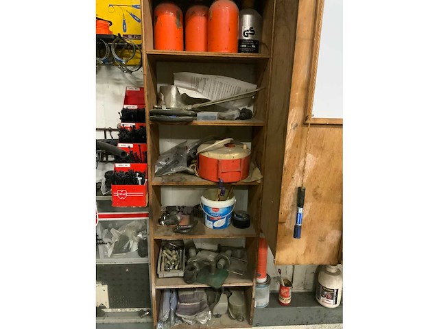 Kasten met inhoud - afbeelding 6 van  9