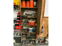 Kasten met inhoud - afbeelding 6 van  9