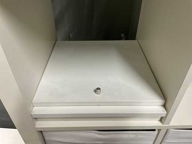 Kasten, spiegel en tafel - afbeelding 14 van  14