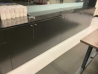 Kastenwand met granieten blad - afbeelding 11 van  13