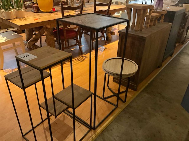 Kastjes, tafeltjes - afbeelding 2 van  12