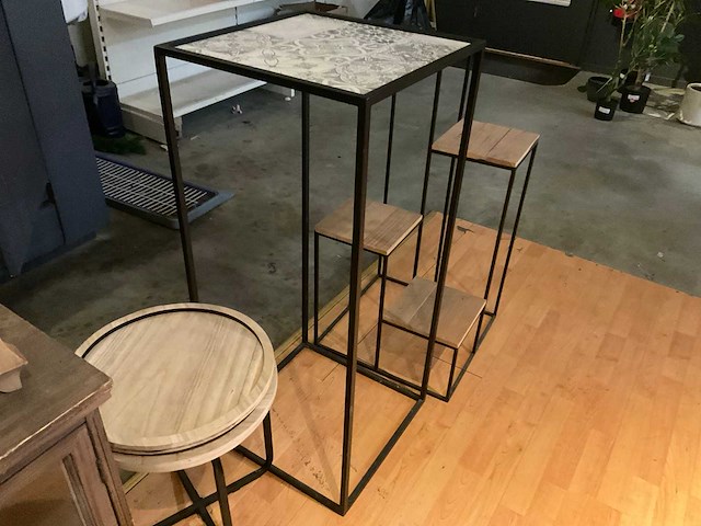 Kastjes, tafeltjes - afbeelding 12 van  12