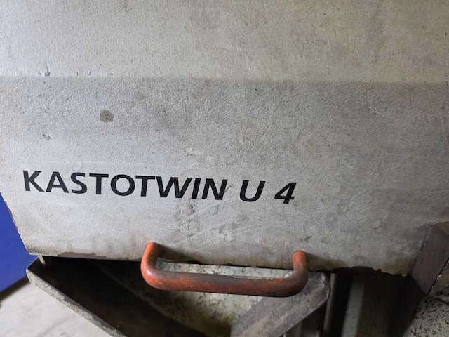 Kasto - 1999 - kastowtin u 4 - verticale bandzaagmachine - afbeelding 4 van  13