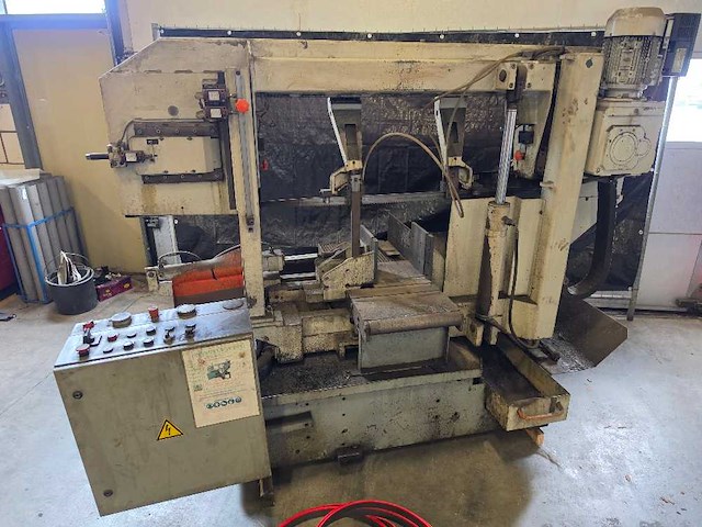 Kasto - 1999 - kastowtin u 4 - verticale bandzaagmachine - afbeelding 1 van  4