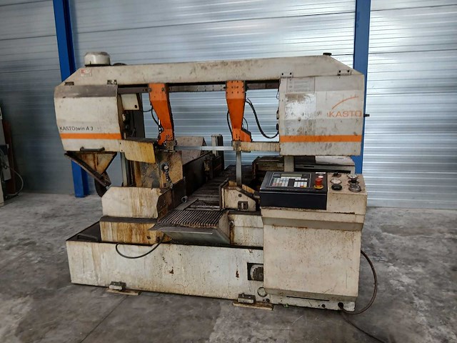 Kasto - 2003 - twin a3 - cnc-bandzaagmachine - afbeelding 7 van  9