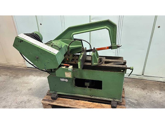 Kasto - 210 - beugelzaagmachine - afbeelding 1 van  7