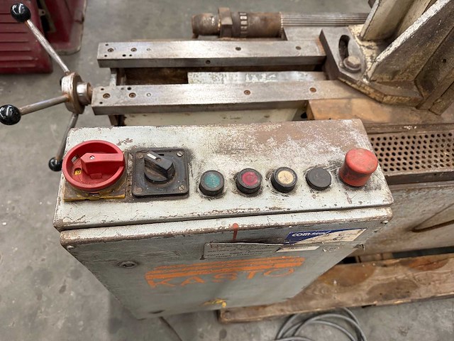 Kasto - 450 - beugelzaagmachine - afbeelding 4 van  8
