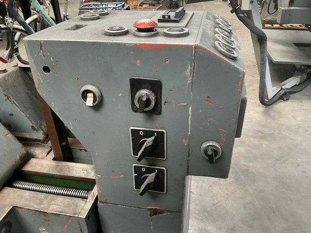 Kasto beugelzaagmachine - afbeelding 8 van  13