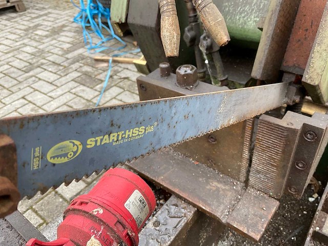 Kasto beugelzaagmachine - afbeelding 10 van  12
