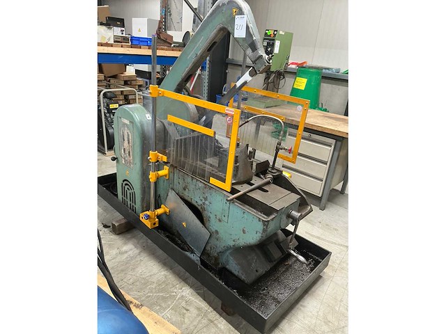 Kasto beugelzaagmachine - afbeelding 5 van  12
