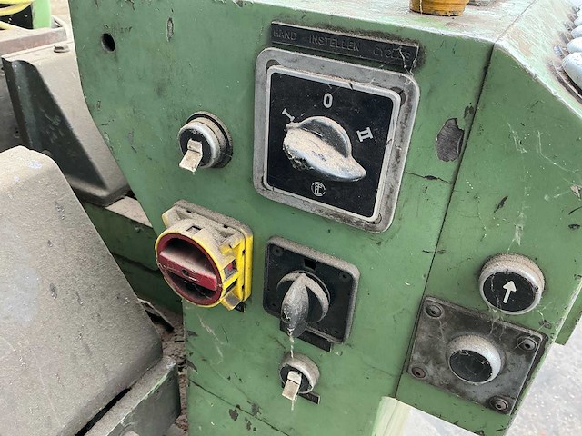 Kasto beugelzaagmachine - afbeelding 5 van  11