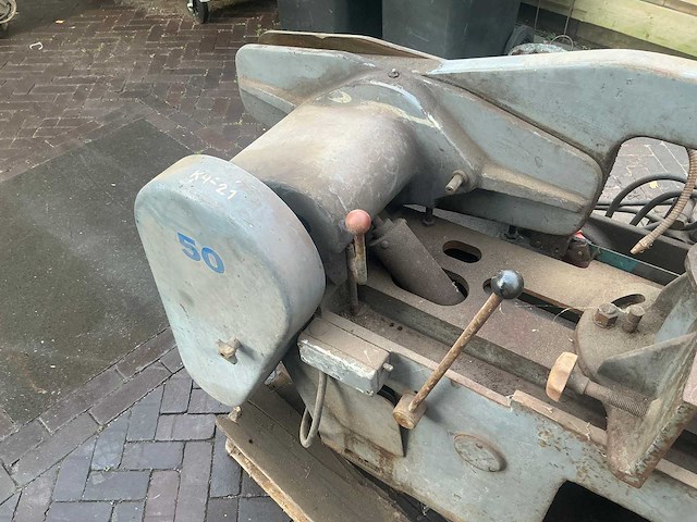 Kasto hm 1,8 zaagmachine - afbeelding 14 van  15