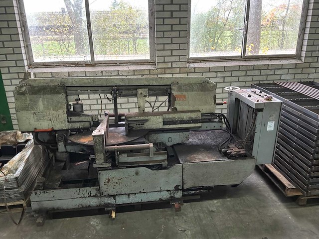 Kasto horizontale metaalbandzaagmachine - afbeelding 1 van  9