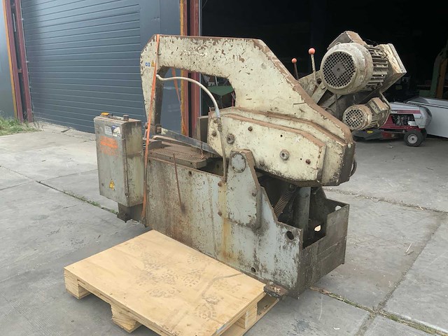 Kasto v2523 beugelzaagmachine - afbeelding 1 van  19