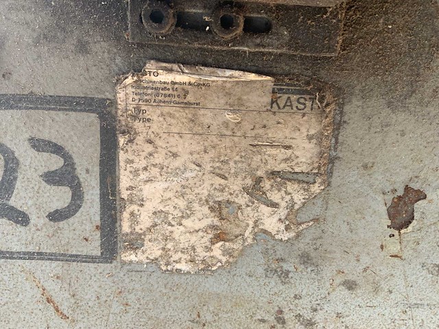 Kasto v2523 beugelzaagmachine - afbeelding 18 van  19