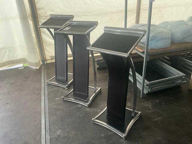 Katheder/ lessenaar (3x) - afbeelding 2 van  3