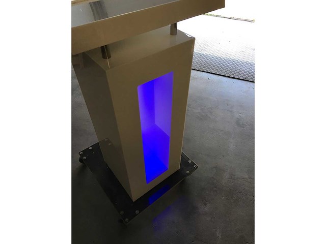 Katheder/ lessenaar - afbeelding 7 van  8