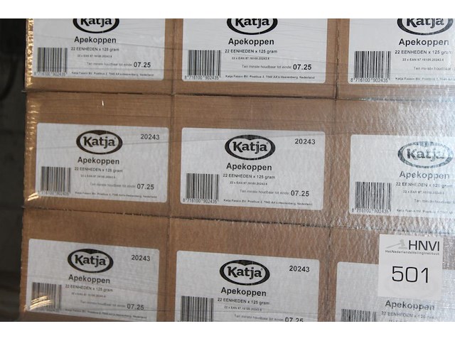 Katja apenkoppen op pallet. 90 dozen a 22 zakjes. tht 7-25. - afbeelding 2 van  2