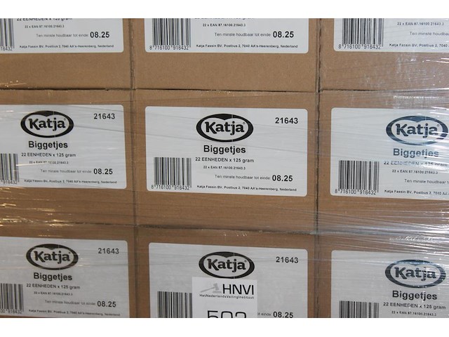 Katja biggetjes op pallet. 90 dozen a 22 zakjes. tht 8-25. - afbeelding 2 van  2
