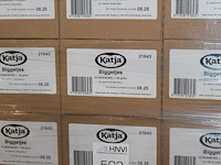 Katja biggetjes op pallet. 90 dozen a 22 zakjes. tht 8-25. - afbeelding 2 van  2