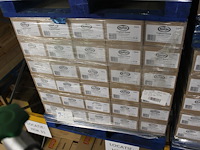 Katja yoghurt gums op pallet. 90 dozen a 22 zakjes. tht 7-25. - afbeelding 1 van  2