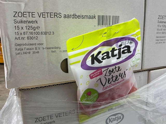 Katja zoete veters zoetwaren snoepgoed - afbeelding 1 van  8