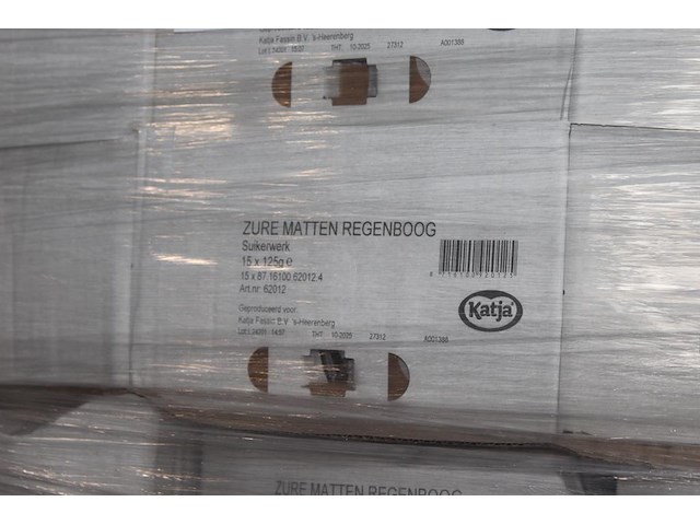 Katja zure matten regenboog op pallet. 180 dozen a 15 zakjes. tht 10-25. - afbeelding 3 van  3