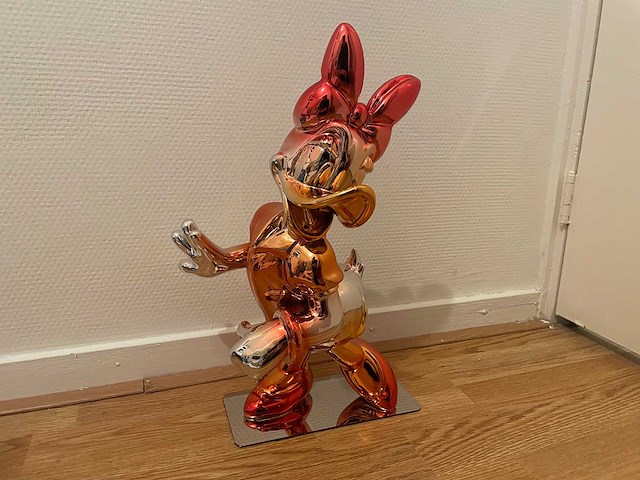 Katrien duck sculptuur lior24 - afbeelding 1 van  13