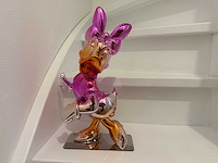 Katrien duck sculptuur - afbeelding 2 van  4