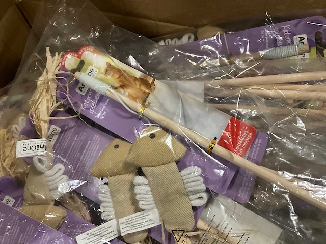 Kattenspeeltje (180x) - afbeelding 2 van  2