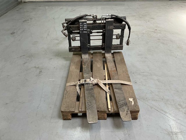 Kaup - fem2 vorkversteller - forklift accessory - afbeelding 1 van  5