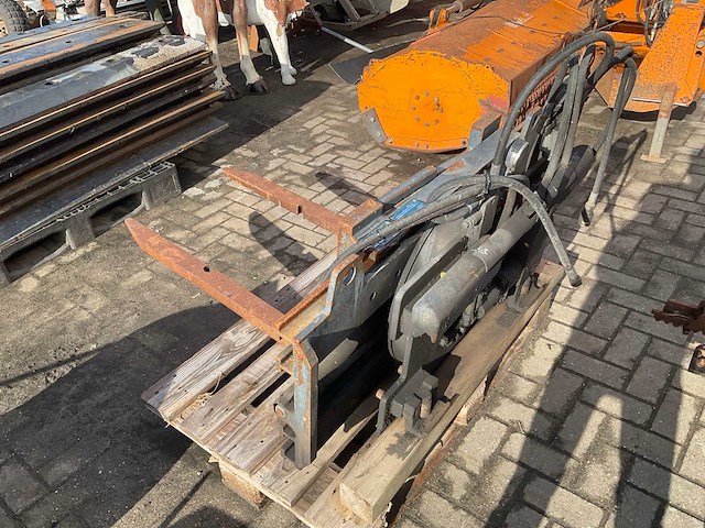 Kaup 15t491 hydraulische vorkversteller met rotator - afbeelding 5 van  10