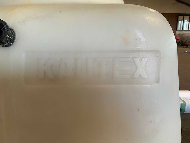 Kautex kunststof opslagtank - afbeelding 4 van  5