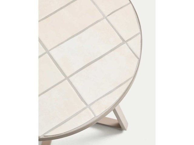 Kave home - tella - ronde tuintafel van gegalvaniseerd staal en beige tegels ø45 cm - afbeelding 3 van  4