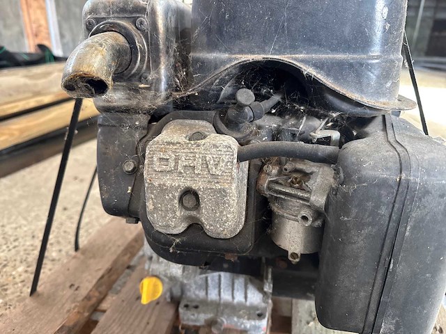 Kawasaki - fe250 - benzinemotor - afbeelding 6 van  9