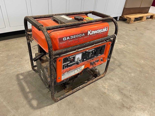 Kawasaki - ga 3200a - stroomgenerator - afbeelding 1 van  5