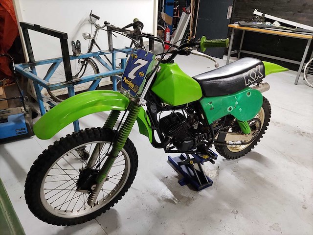 Kawasaki - kx 125 - crosser motorfiets - afbeelding 1 van  9