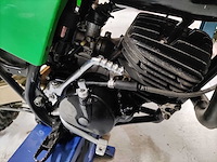 Kawasaki - kx 125 - crosser motorfiets - afbeelding 8 van  9